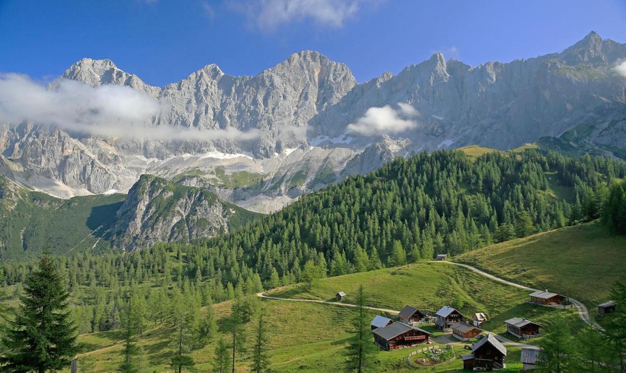 Pension Concordia Aktuel ラムサウ・アム・ダッハシュタイン エクステリア 写真